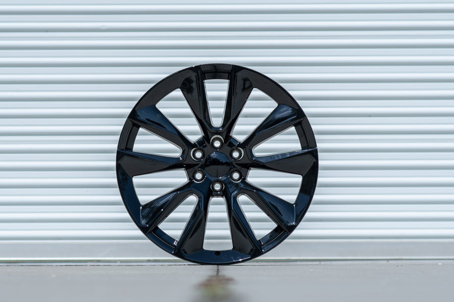 OE Wheels CV32 Lifestyle Photos