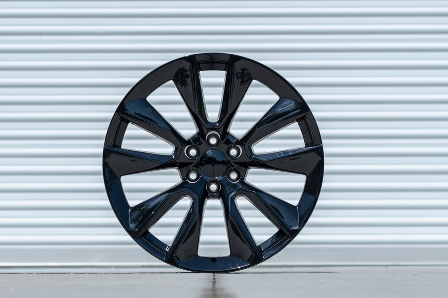 OE Wheels CV32 Lifestyle Photos