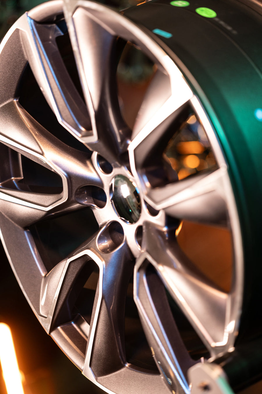 OE Wheels CV32 Lifestyle Photos
