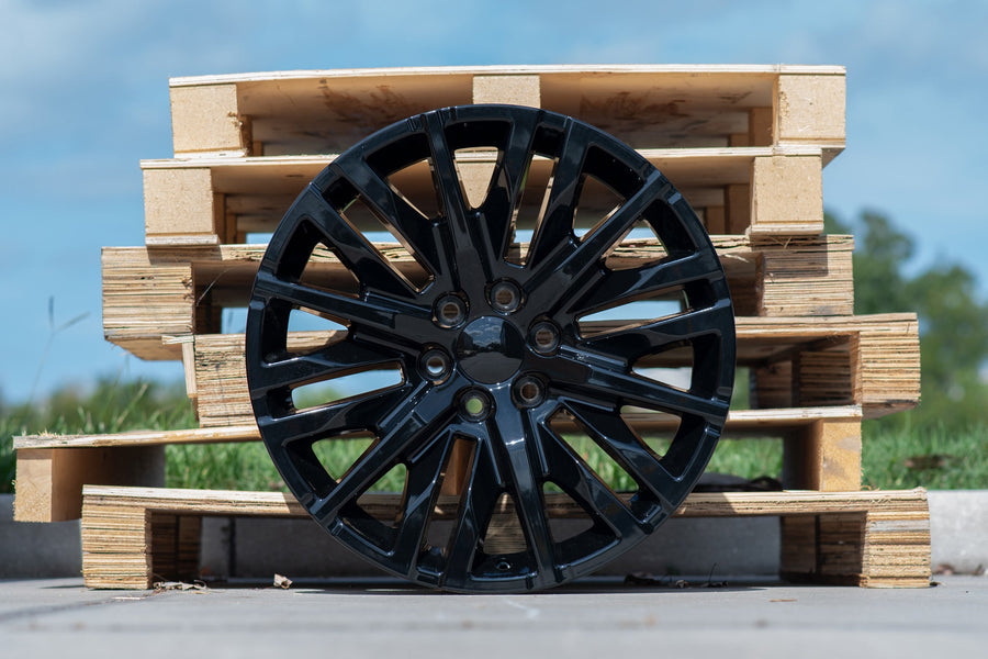 OE Wheels CV33 Lifestyle Photos