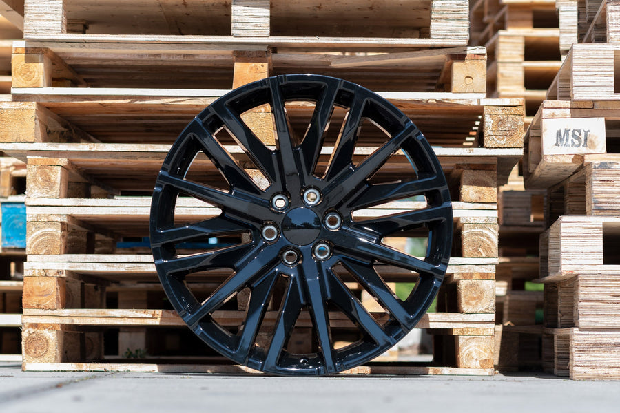 OE Wheels CV33 Lifestyle Photos