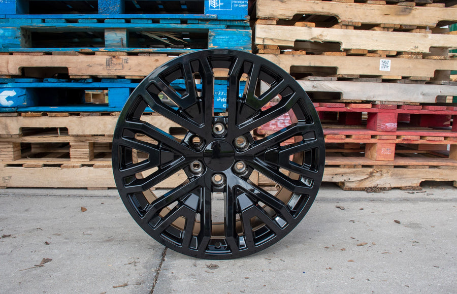 OE Wheels CV37 Lifestyle Photos