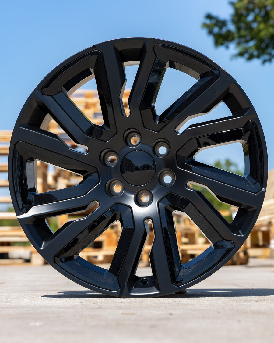 OE Wheels CV39 Lifestyle Photos