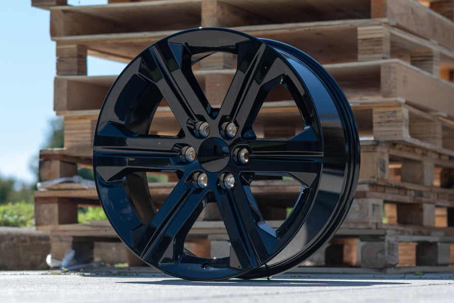 OE Wheels CV60 Lifestyle Photos