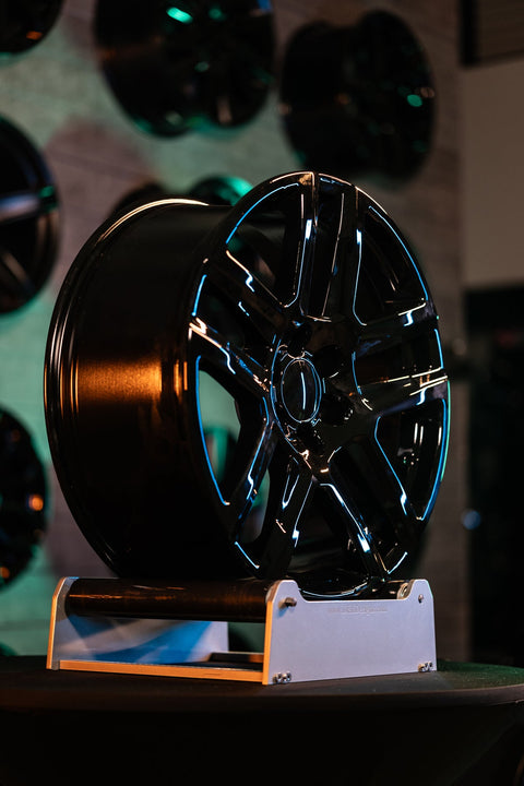OE Wheels CV63 Lifestyle Photos