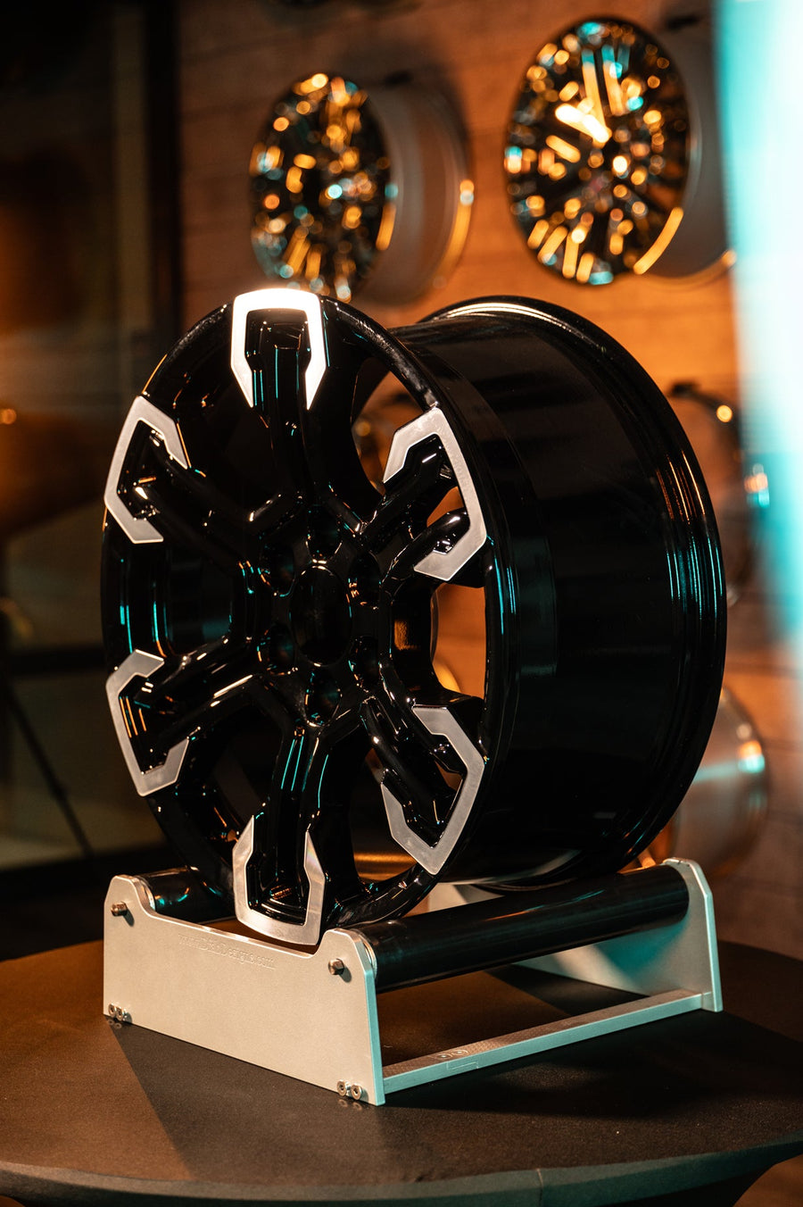 OE Wheels CV65 Lifestyle Photos