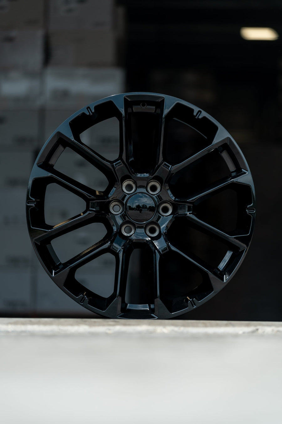 OE Wheels CV67 Lifestyle Photos