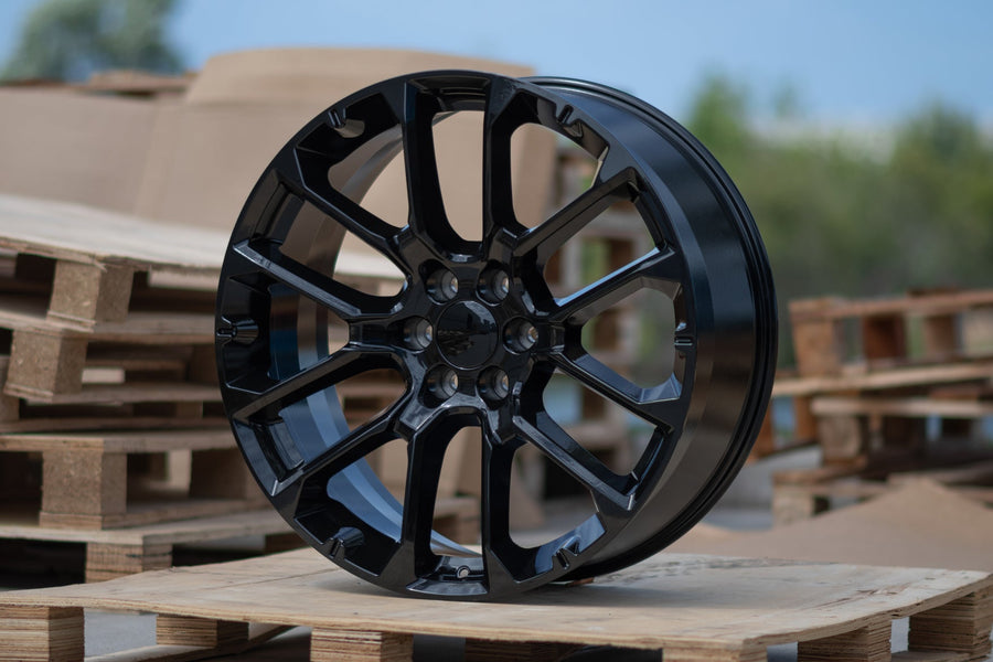 OE Wheels CV67 Lifestyle Photos