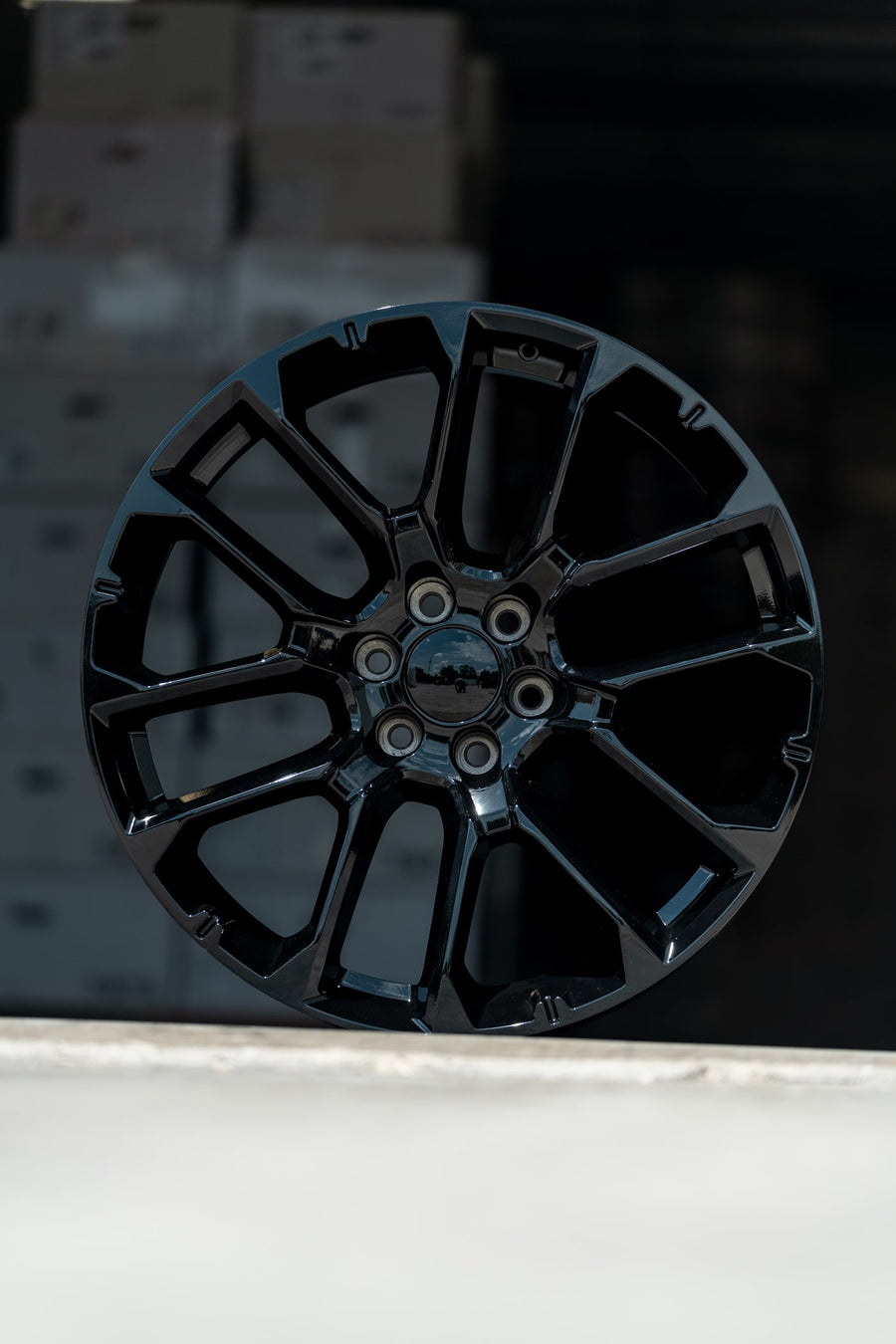 OE Wheels CV67 Lifestyle Photos