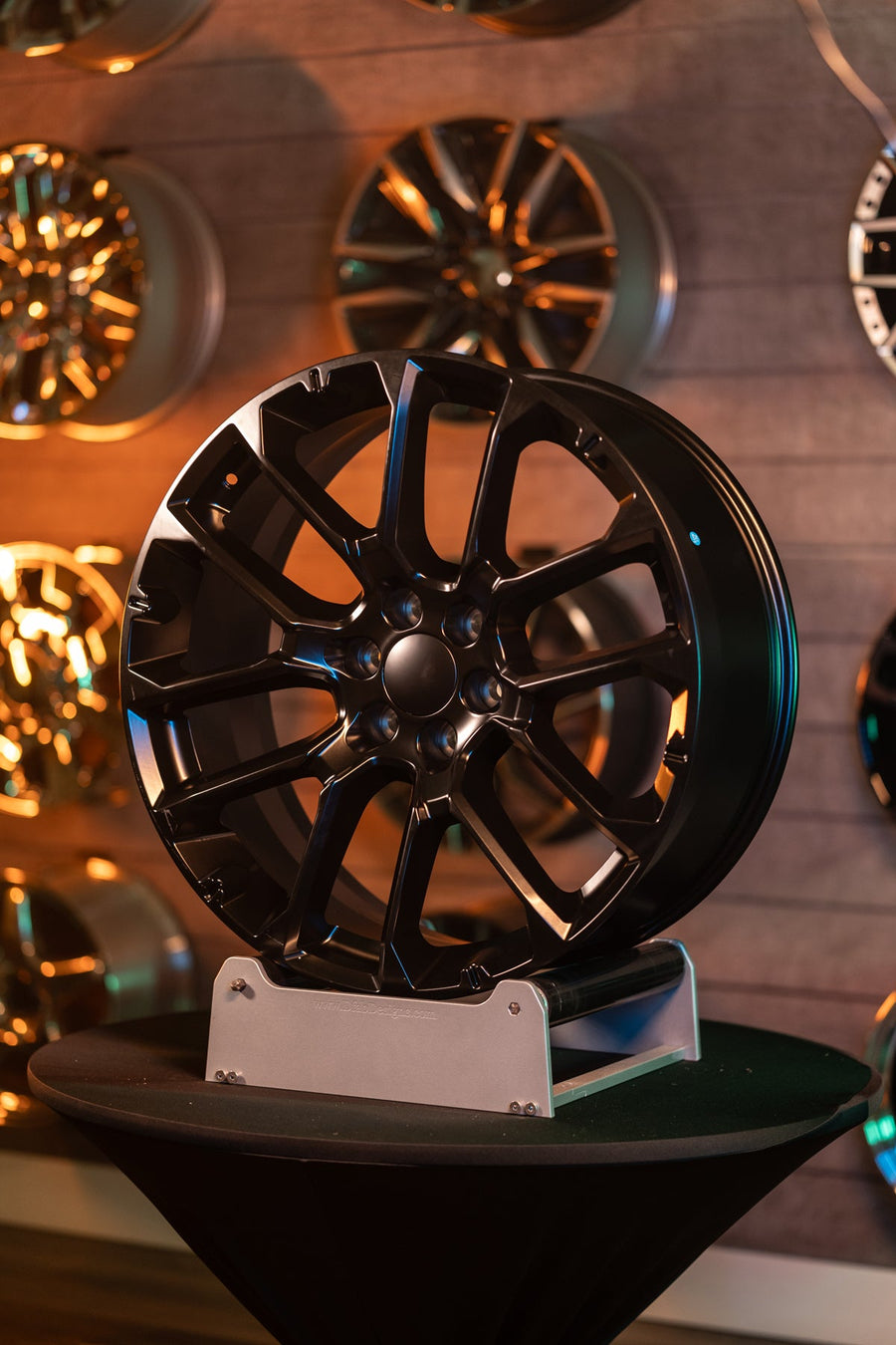 OE Wheels CV68 Lifestyle Photos