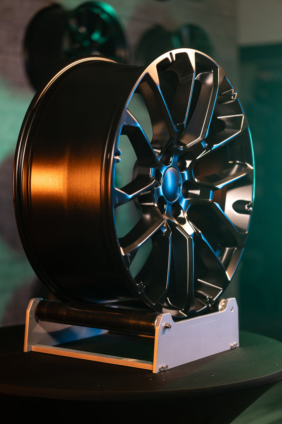 OE Wheels CV68 Lifestyle Photos