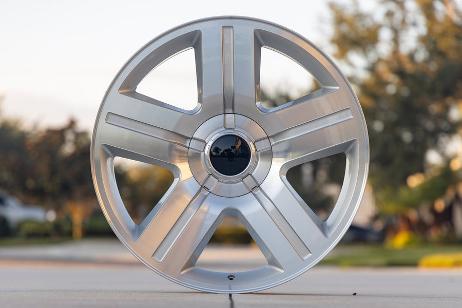 OE Wheels CV84 Lifestyle Photos