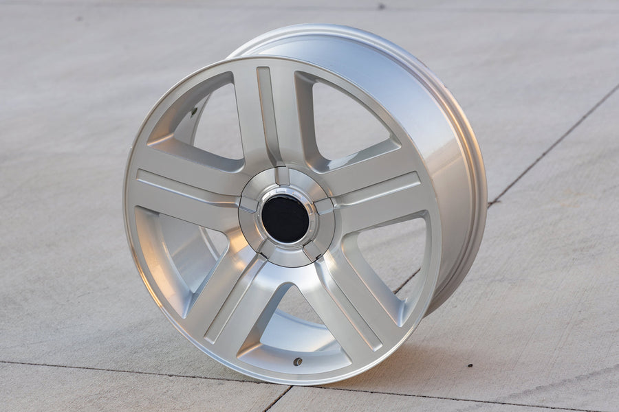 OE Wheels CV84 Lifestyle Photos