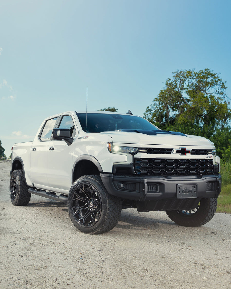 Chevrolet Silverado Zr2 4PLAY Wheels 4P83 Stealth Gloss Black 22x10 33x12.5x22 Toyo Tires 4 Inch Lift DLM Performance
