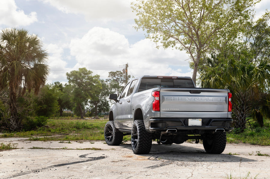 Chevy Silverado 4PLAY Wheels 4P55 24x12 33x12.5x24 RBP Tires