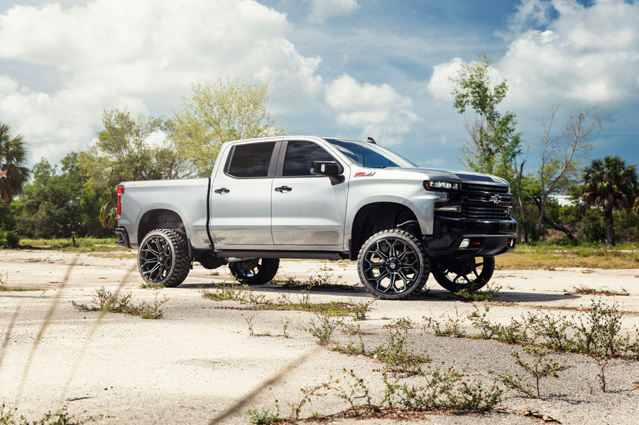 Chevy Silverado 4PLAY Wheels 4P83 24x12 33x12.5x24 RBP Tires