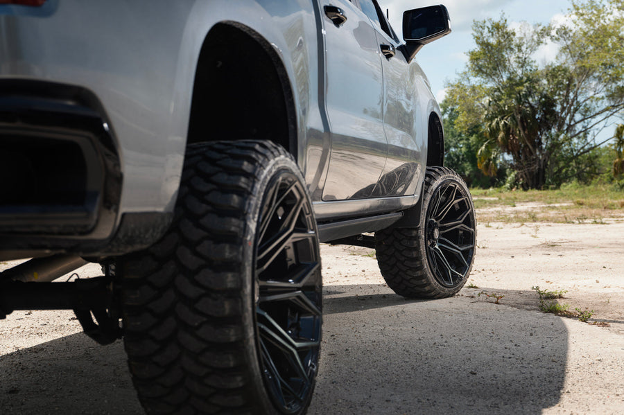 Chevy Silverado 4PLAY Wheels 4P83 24x12 33x12.5x24 RBP Tires