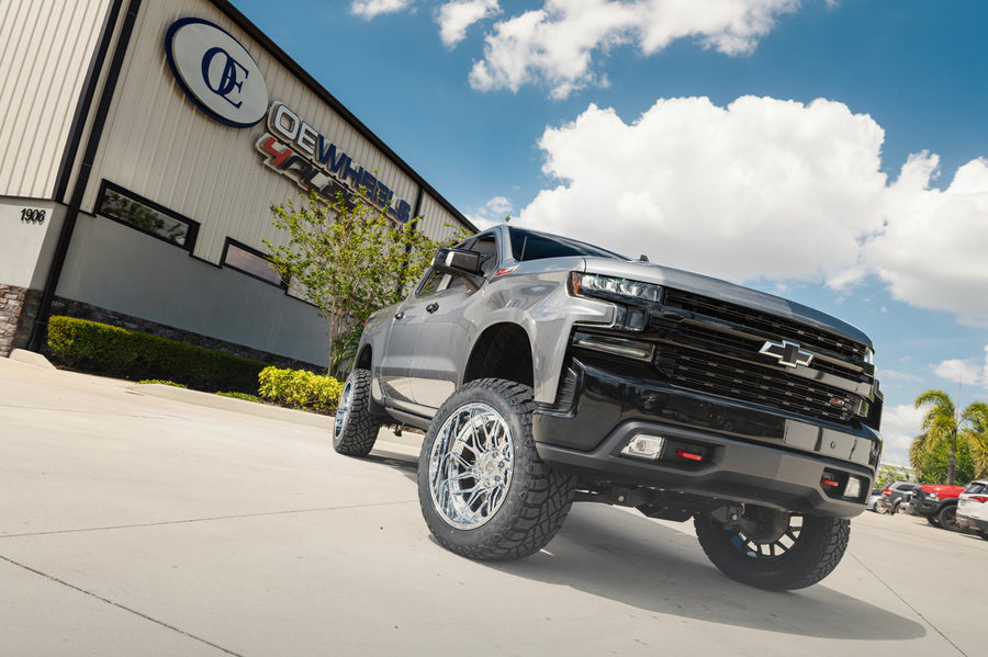 Chevy Silverado 4PLAY Wheels Chrome 4PL28 22x12 35x12.5x22 Sailun Terramax RT