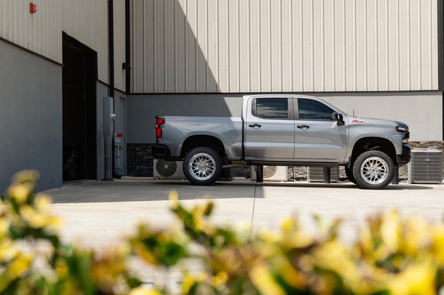 Chevy Silverado 4PLAY Wheels Chrome 4PL28 22x12 35x12.5x22 Sailun Terramax RT