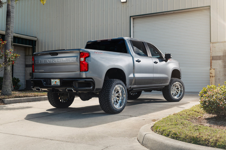 Chevy Silverado 4PLAY Wheels Chrome 4PL28 22x12 35x12.5x22 Sailun Terramax RT