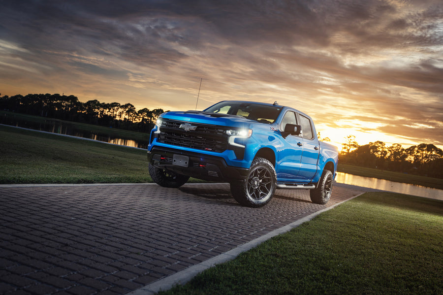 Chevy Silverado Z71 Trail Boss 4PLAY Wheels 4P44 20x10 305x55x20 Nitto Recon Grappler