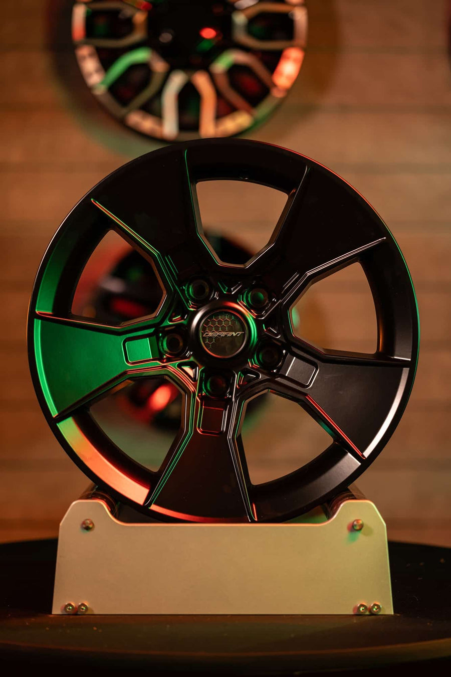 DEFIANT WHEELS DF02 BLACK SHOWROOM PHOTOS