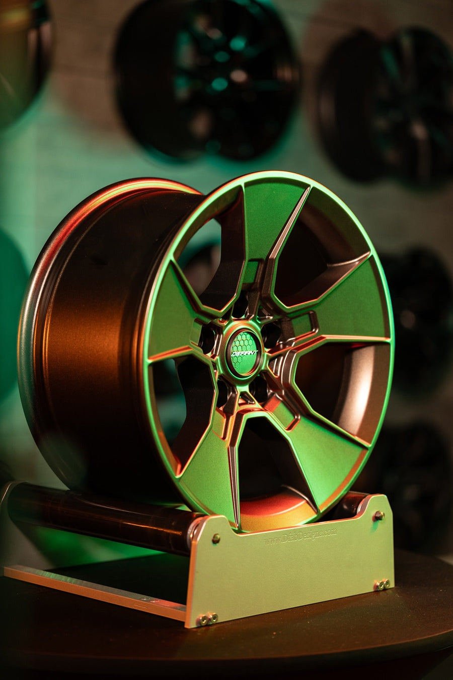 DEFIANT WHEELS DF02 BRONZE SHOWROOM PHOTOS