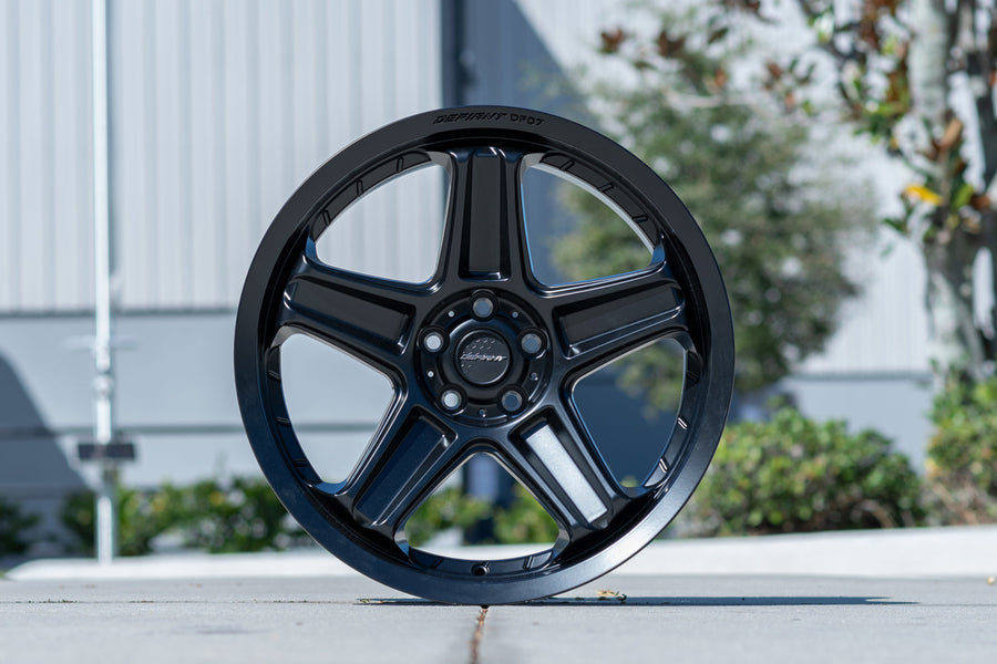 DEFIANT Wheels DF07 Lifestyle Photos