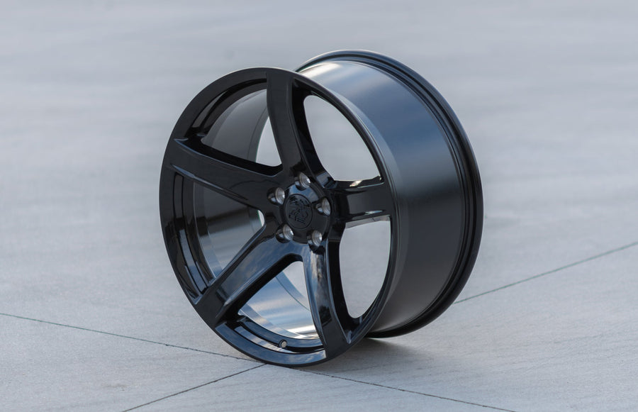 OE Wheels DG22 Lifestyle Photos