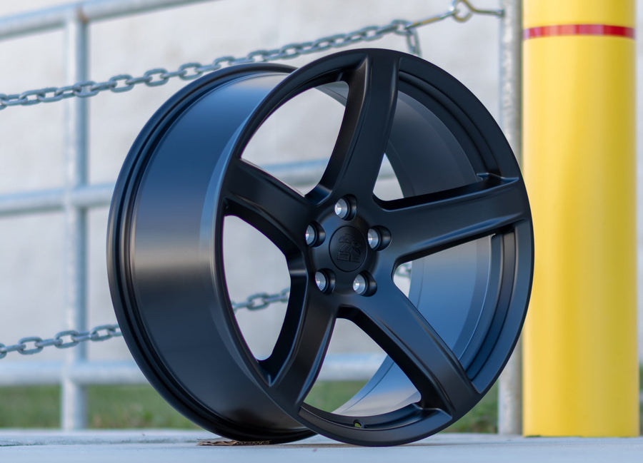 OE Wheels DG22 Lifestyle Photos
