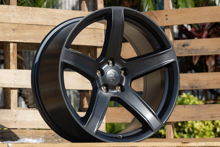 OE Wheels DG22 Lifestyle Photos