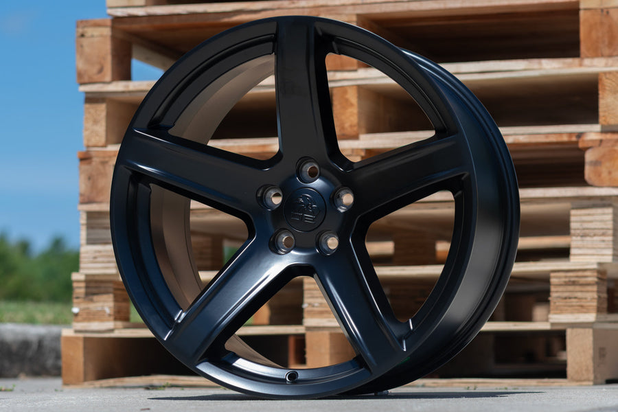 OE Wheels DG22 Lifestyle Photos