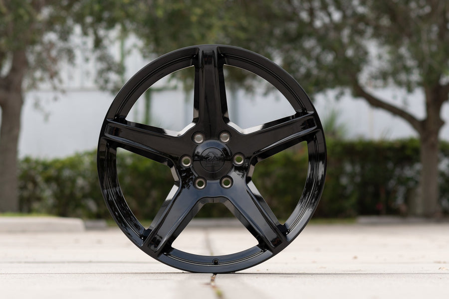 OE Wheels DG22 Lifestyle Photos