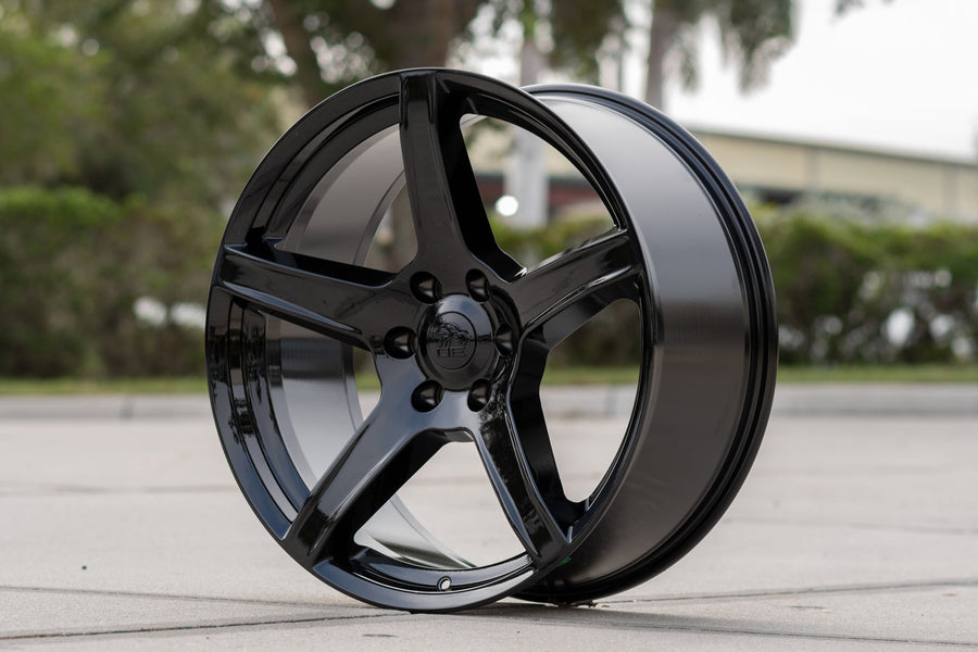 OE Wheels DG22 Lifestyle Photos