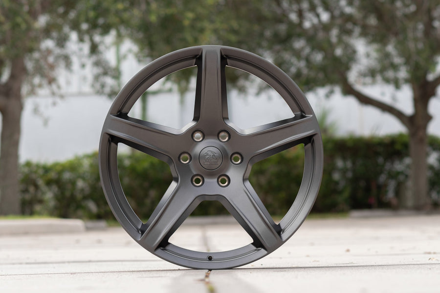 OE Wheels DG22 Lifestyle Photos