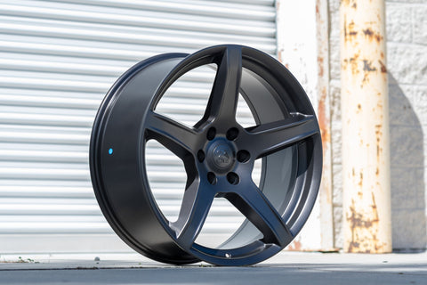 OE Wheels DG22 Lifestyle Photos