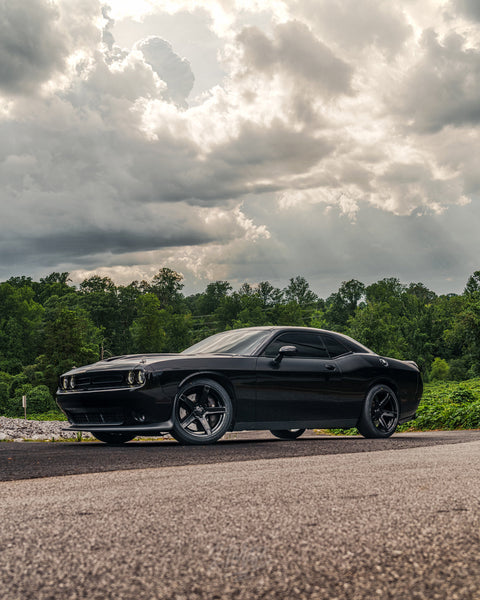 Dodge Challenger 20x9.5 Gloss Black DG22 2_tmab