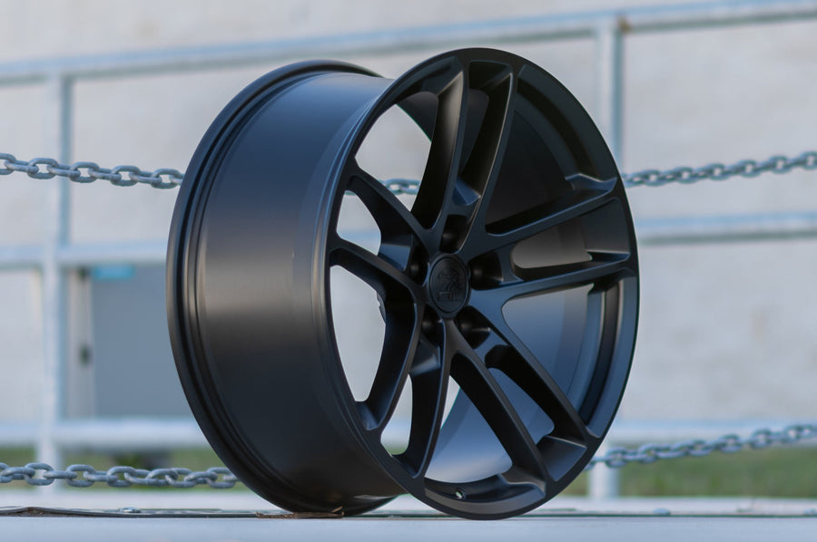 OE Wheels DG23 Lifestyle Photos