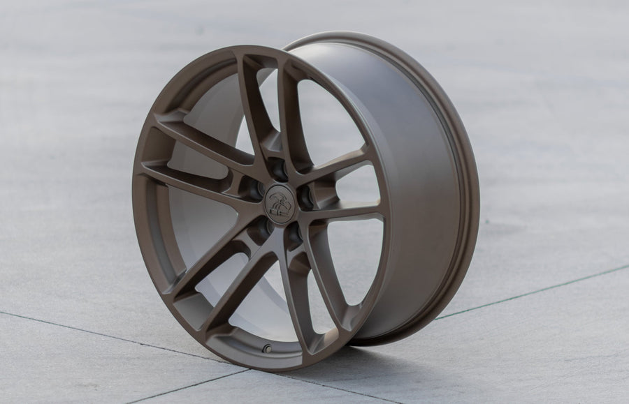 OE Wheels DG23 Lifestyle Photos