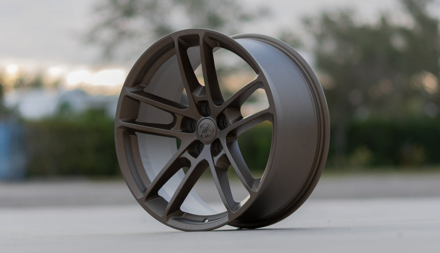 OE Wheels DG23 Lifestyle Photos