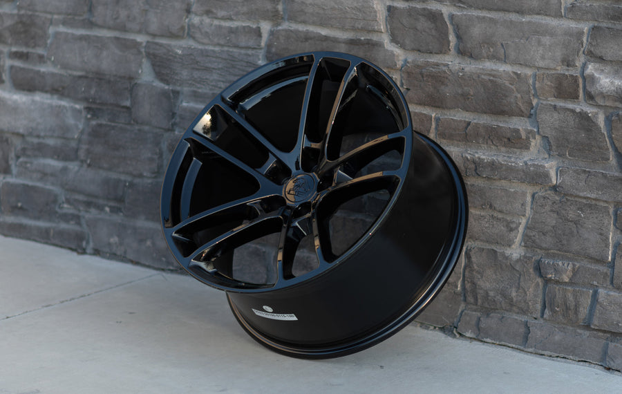 OE Wheels DG23 Lifestyle Photos