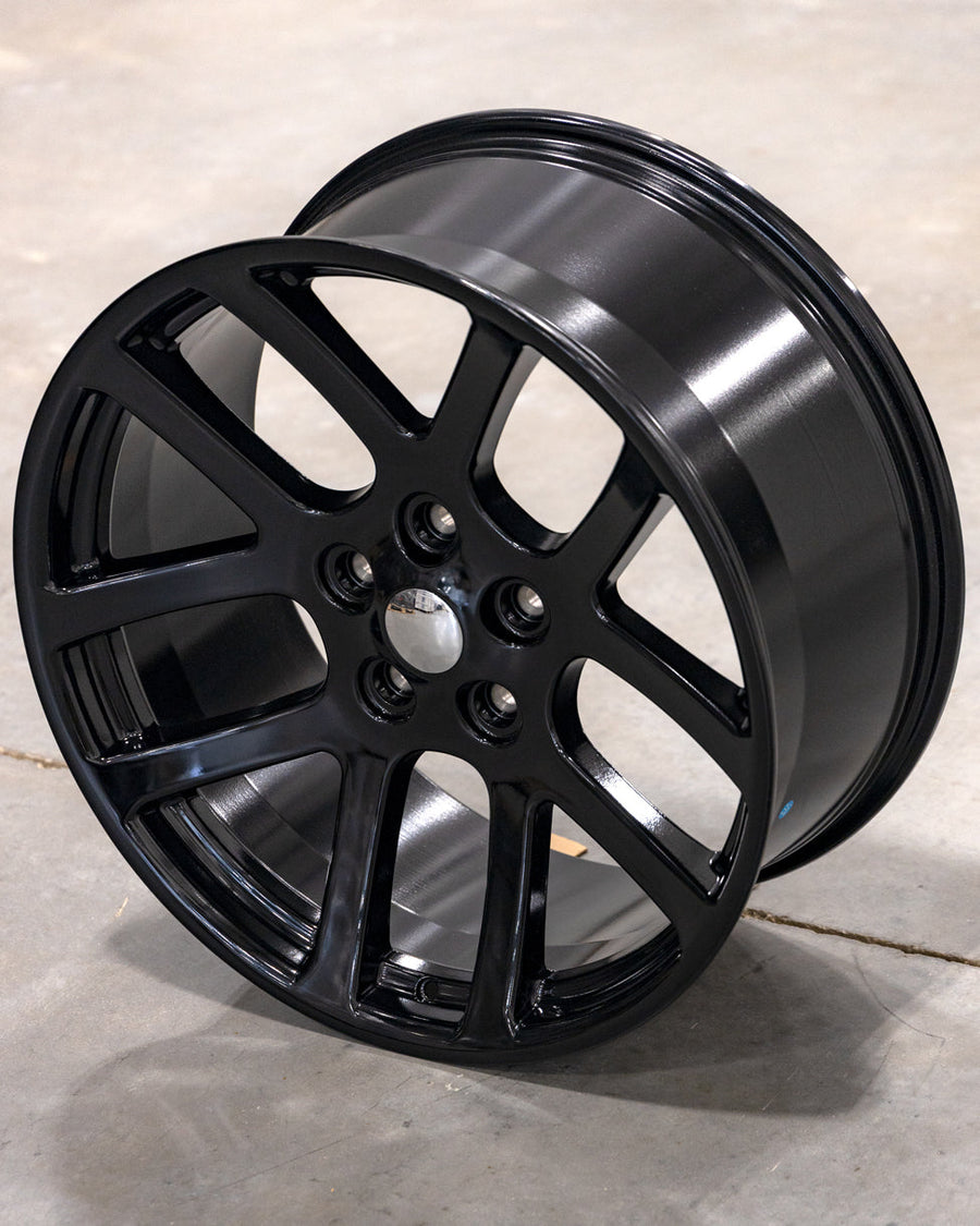OE Wheels DG51 Lifestyle Photos