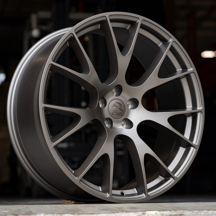 OE Wheels DG69 Lifestyle Photos