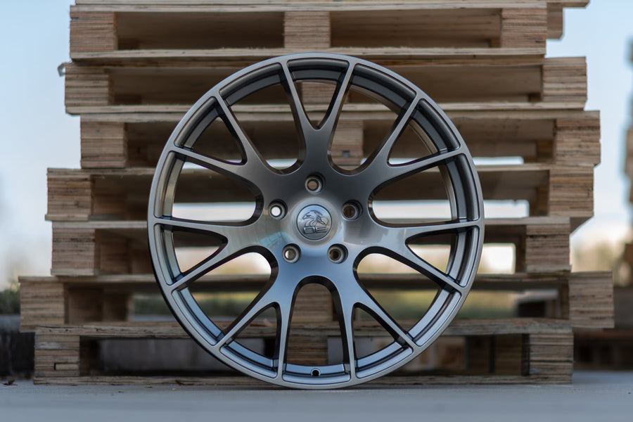 OE Wheels DG69 Lifestyle Photos