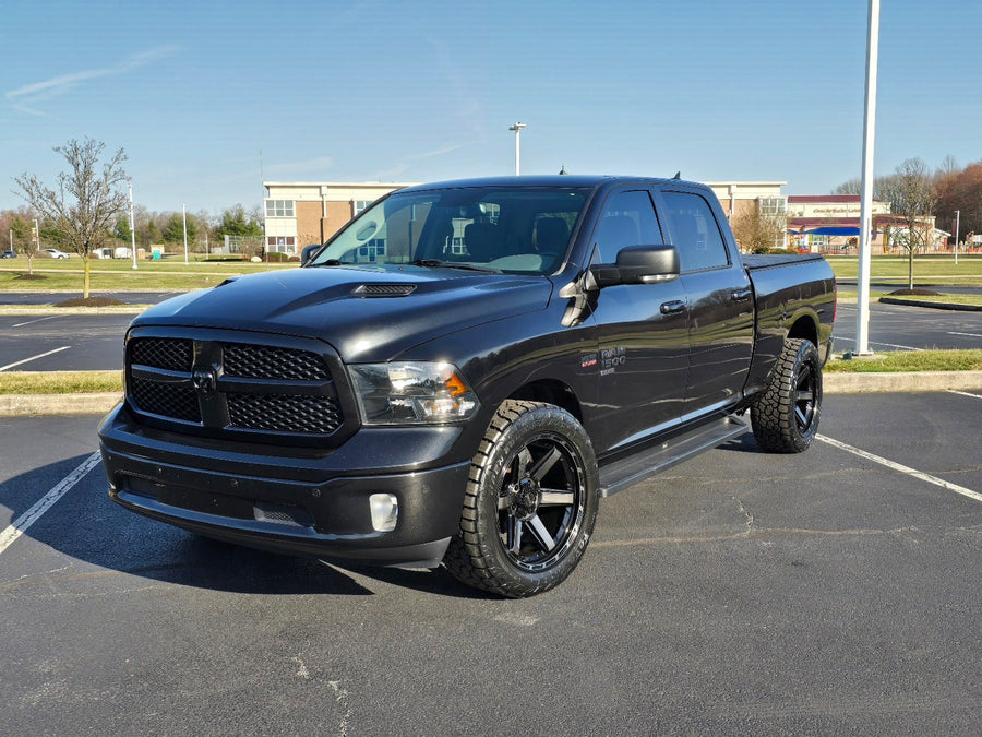 DODGE RAM 1500 CLASSIC 4PLAY WHEELS 4P63 22X10 285X50X22 STOCK SUSPENSION