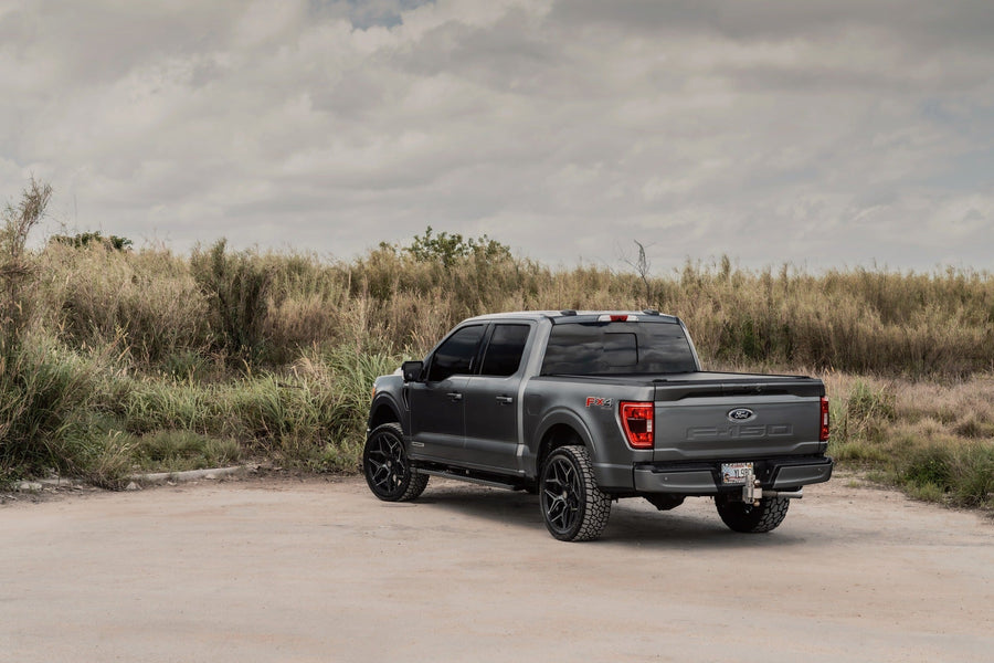 FORD F150 4PLAY WHEELS 4P06 22X9 285X45X22 FALKEN TIRES 2 INCH FRONT LEVEL SUSPENSION 4P PLUS FITMENT ORIGINAL FORMAT