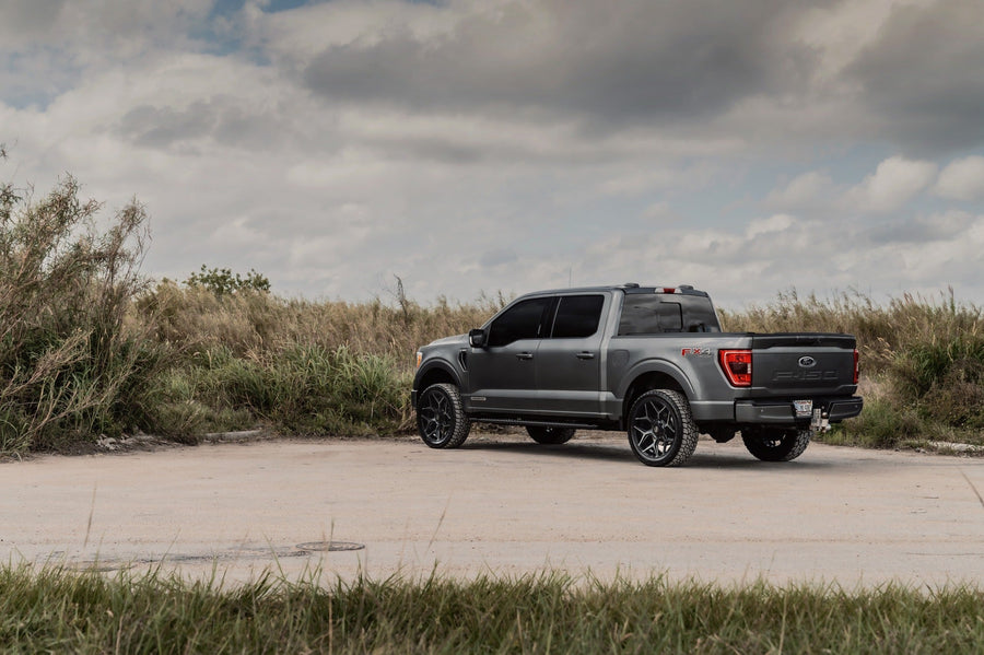 FORD F150 4PLAY WHEELS 4P06 22X9 285X45X22 FALKEN TIRES 2 INCH FRONT LEVEL SUSPENSION 4P PLUS FITMENT ORIGINAL FORMAT