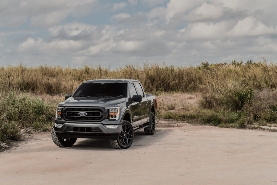 FORD F150 4PLAY WHEELS 4P06 22X9 285X45X22 FALKEN TIRES 2 INCH FRONT LEVEL SUSPENSION 4P PLUS FITMENT ORIGINAL FORMAT
