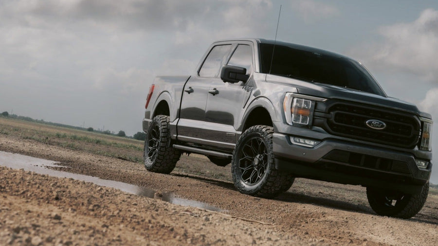FORD F150 4PLAY WHEELS 4P83 20X9 33X12.5X20 FALKEN TIRES 2 INCH FRONT LEVEL SUSPENSION 4P PLUS FITMENT ORIGINAL FORMAT