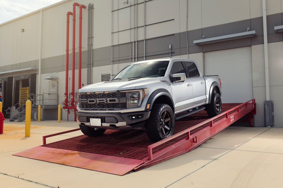 FORD F150 RAPTOR 4PLAY WHEELS 4P63 BRONZE 22X10 33X12.5X22 TOYO TIRE STOCK SUSPENSION